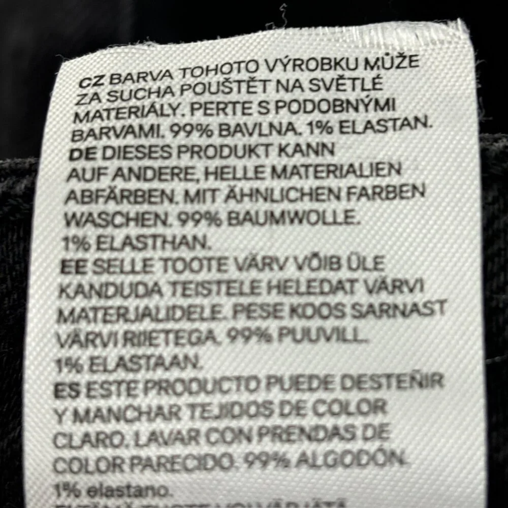 &Denim H&M Vintage High Waist Slim Women's size 2 Black Denim‎ Jeans